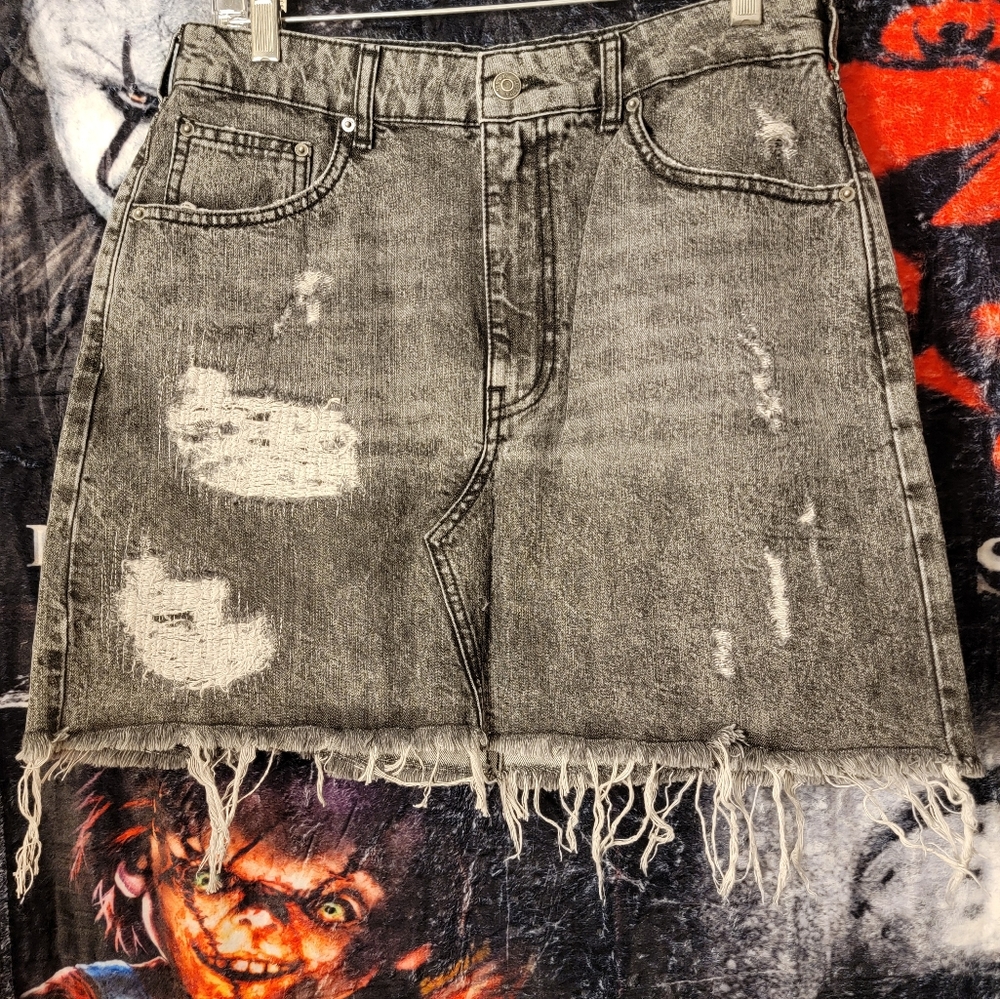 NWT Womens SER.O.YA Black Denim Skirt Size 31